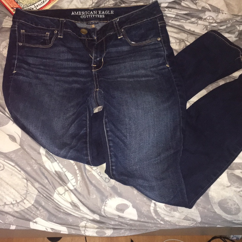 Super cute American eagle jeans